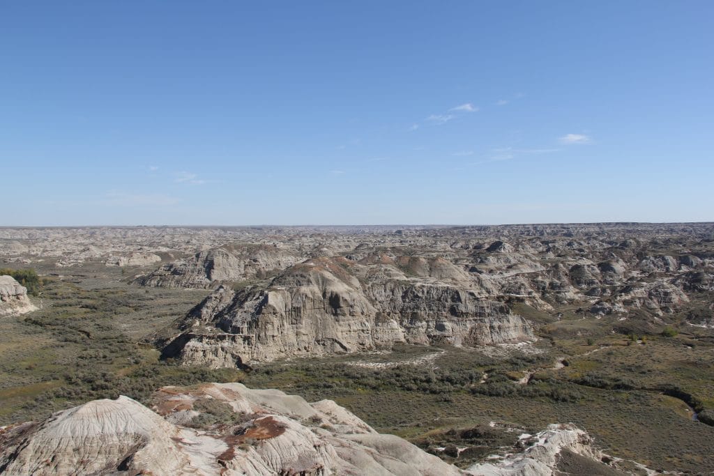 Dinosaur Provincial Park Canada, one of a great dinosaur parks for kids