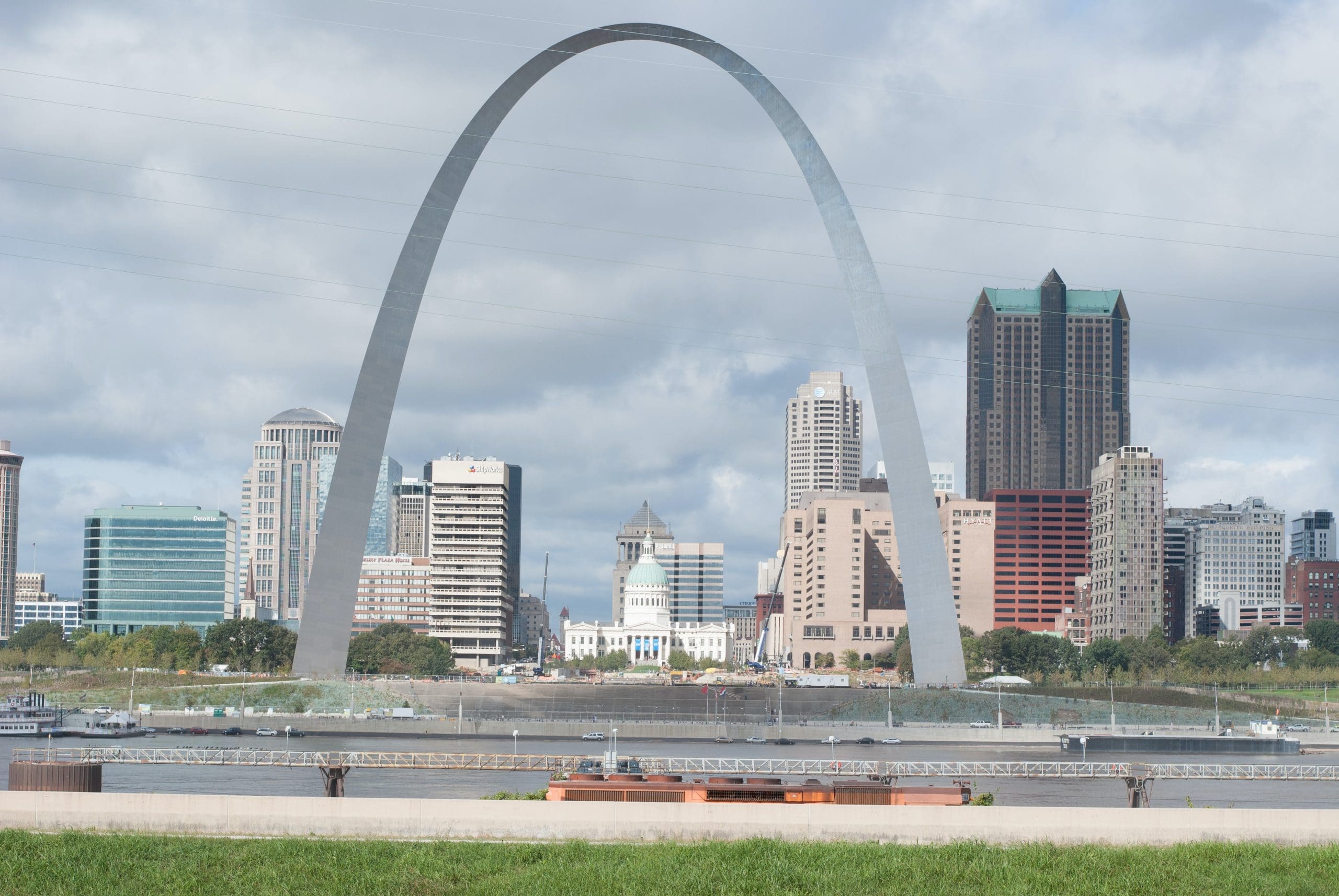 things to do in st louis with kids blog cover