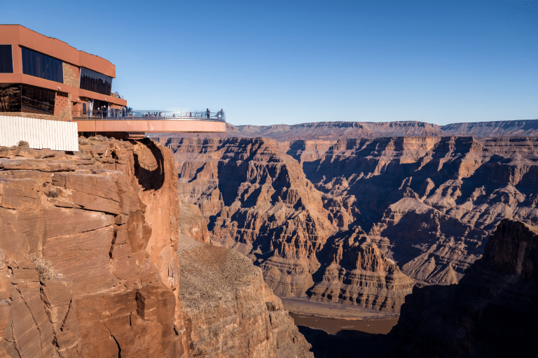 Views of the side of the skywalk in the edge of the grand canyon