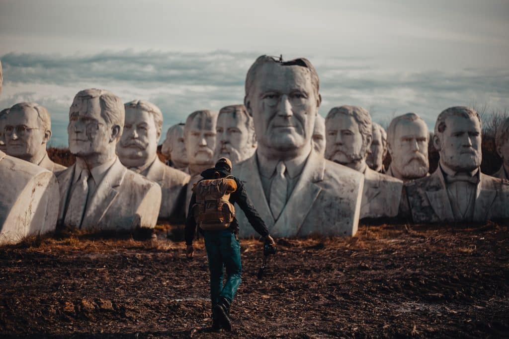 Sculpture of all presidents