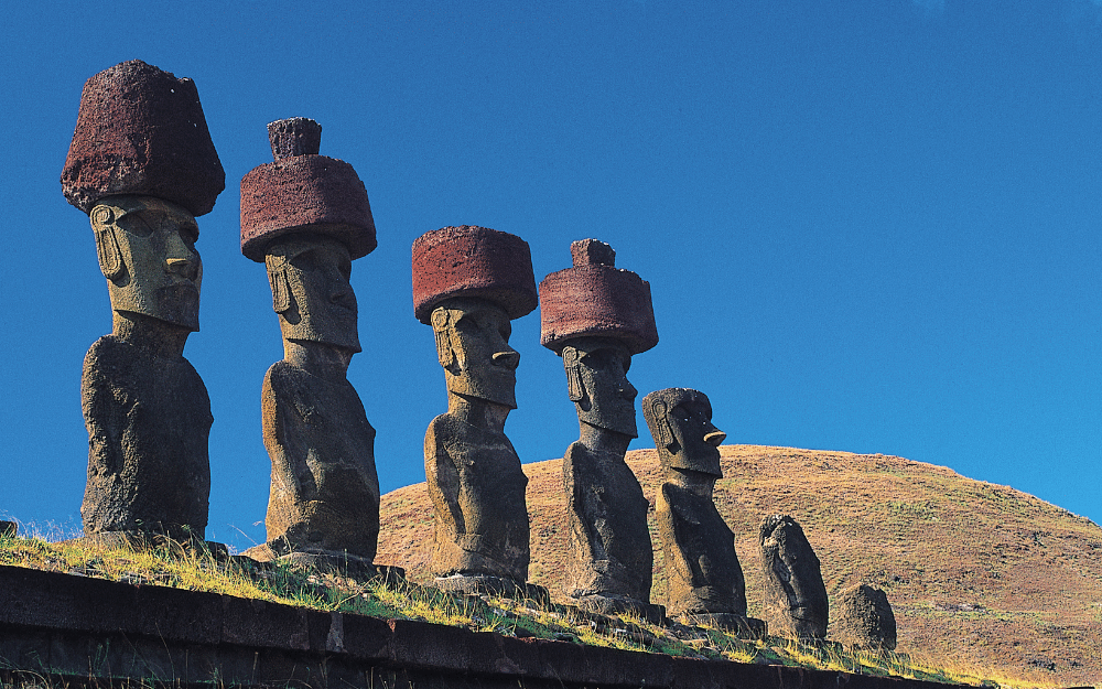 Picture of Inca statues